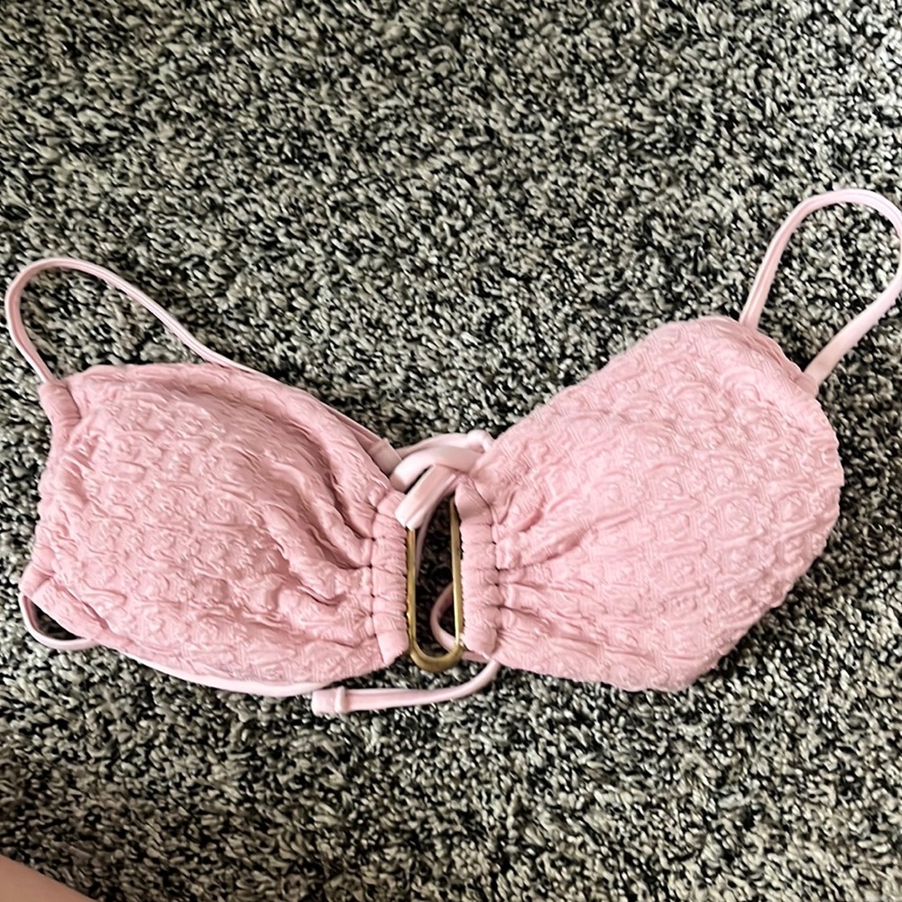 Shein bikini top!! (size s)